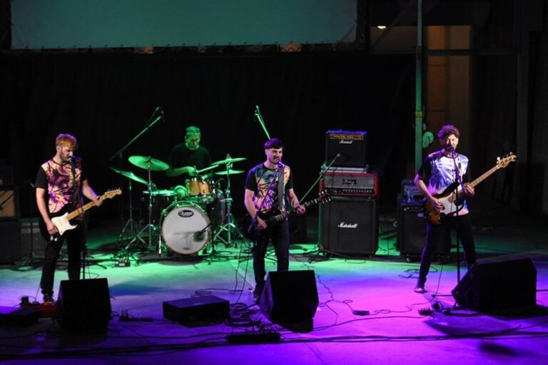 Este sábado por la noche