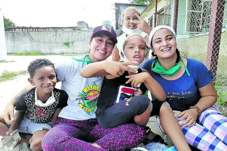 Leonela estuvo 14 meses misionando en Cuba.