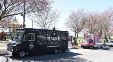 La utilización que hacen los privados de estos ambientes desde hace años viene siendo "excesiva" para algunos sectores. Desde la Cámara de Food Trucks resaltaron que ya tienen una regulación vigente para su funcionamiento. Archivo.