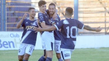Al la final. La "BH" rafaelina pasó a la primera final del Torneo Regional. Enfrentará a Atlético Paraná para ir a otro duelo decisivo (frente a Racing de Córdoba) por el anhelo de alcanzar el Federal A. Archivo.