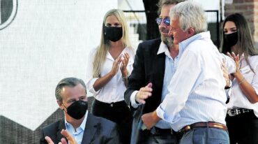 Emilio Fouces y Mauricio Krevisky refrendaron la fusión de ambas entidades. Marcelo Miño