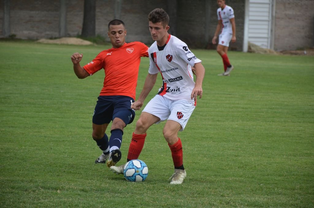 El Santo no pudo con el Rojo Prensa Patronato