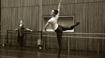 "Ballet en Concierto" comprende escenas de ballet a cargo de solistas del Ballet Ruso de Rosario