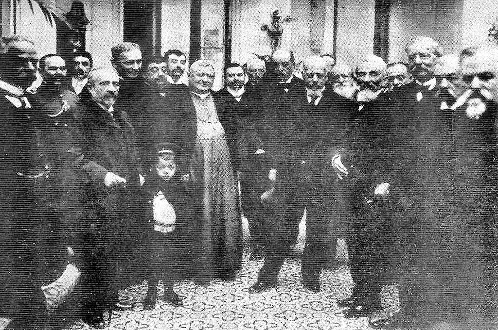 El Teniente Lucas Córdoba junto a Julio Argentino Roca. Gentileza Diario La Gaceta