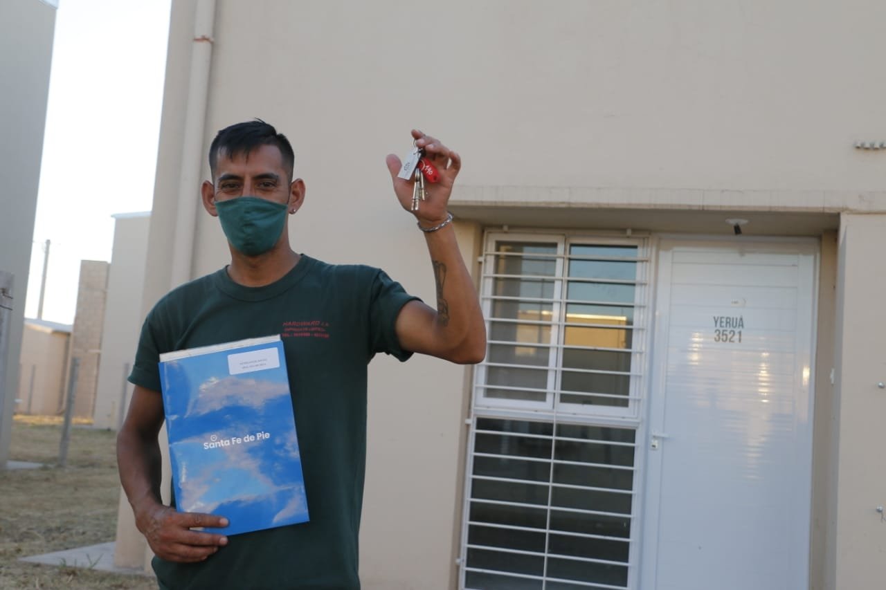 Las casas son de dos dormitorios y serán de tres tipologías: planta baja