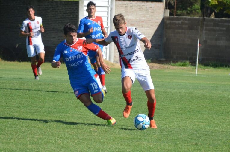 Patronato recibió un golpe duro ante Unión en Reserva. Prensa Patronato