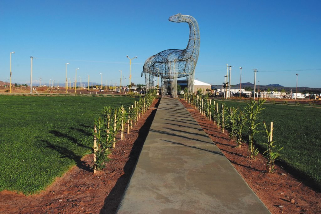 Rincón de los Sauces se encuentra en el norte de la provincia de Neuquén
