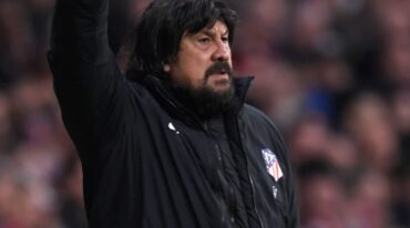 Burgos pasó muchos años como segundo de Simeone en el club colchonero. Archivo.