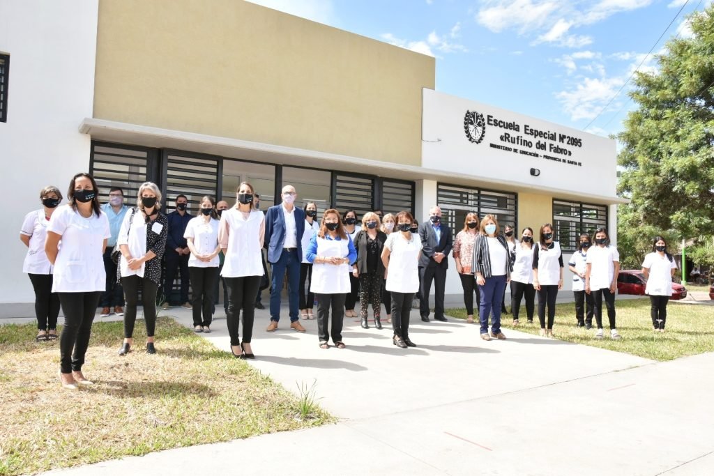 "El Estado tiene continuidad independientemente de las personas que toman las decisiones"