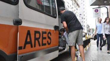 Arriba. Sólo dos escolares trasladó esta unidad en el comienzo de semana. "Es algo insostenible"