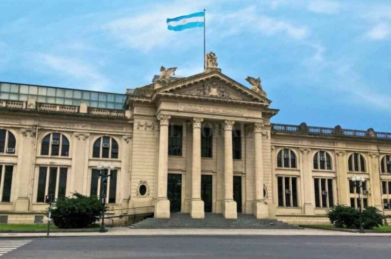 Universidad Nacional de Rosario. Gentileza