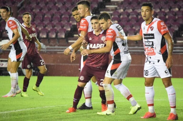 El Santo sigue en caída libre. Ahora perdió ante Lanús.  Gentileza