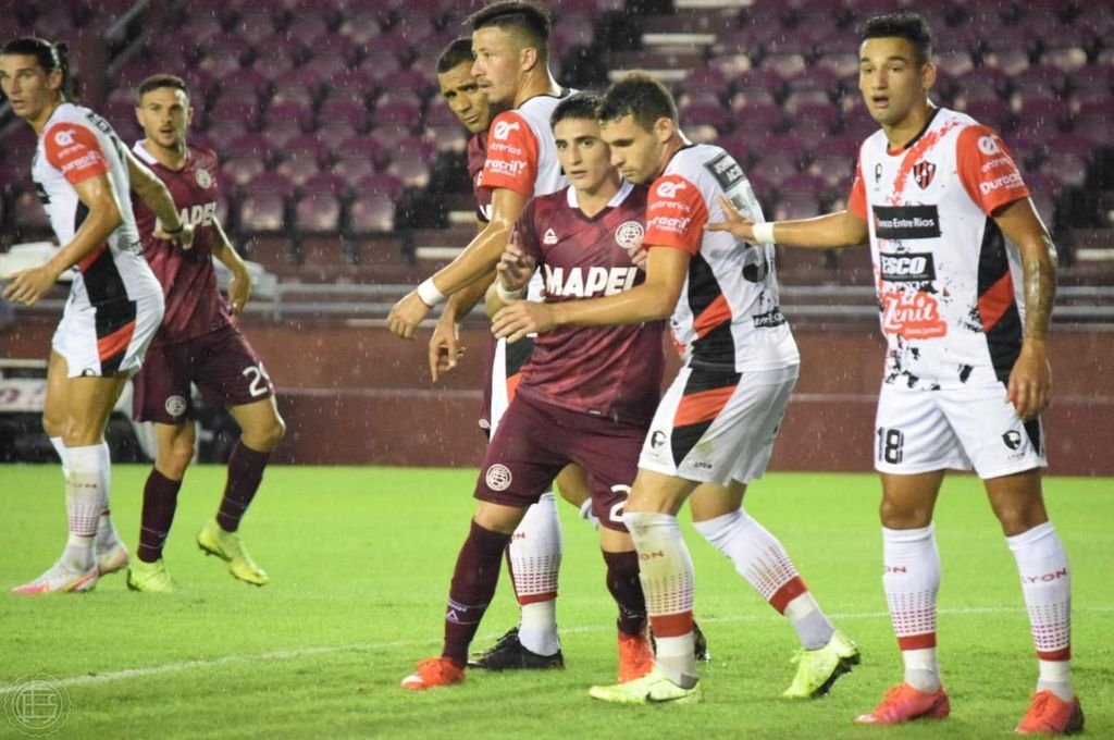 El Santo sigue en caída libre. Ahora perdió ante Lanús.  Gentileza