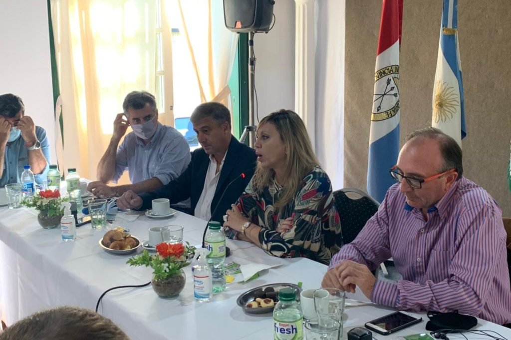 La legisladora estuvo en el acto en Roldán. Gentileza.