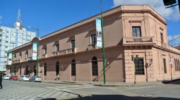 El edificio original del Colegio Nacional del Uruguay se pensó de forma coherente con los gustos de la época
