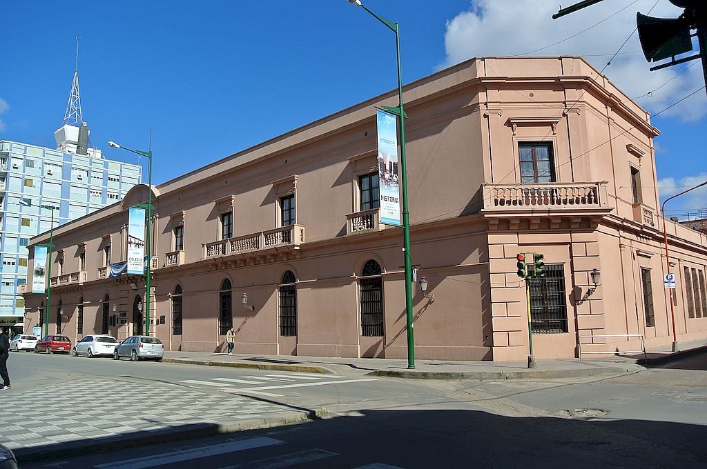 El edificio original del Colegio Nacional del Uruguay se pensó de forma coherente con los gustos de la época