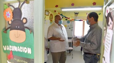 El gobernador Bordet recorrió en el hospital de Urdinarrain.