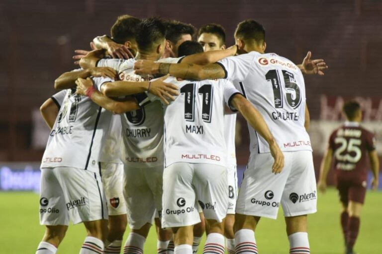 Confianza. NOB puso primera y pudo sumar de a tres en el torneo. Gentileza.