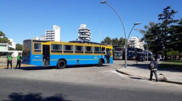 Los ómnibus que bloqueaban tres cuadras cercanas a la terminal se retiraron. Mirador Provincial.