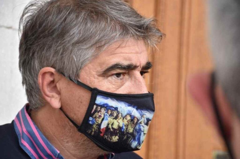 Fabián Bastia y las dudas sobre cuentas de la EPE    Manuel Fabatía