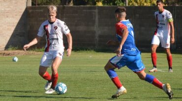 Con la pelota en sus pies
