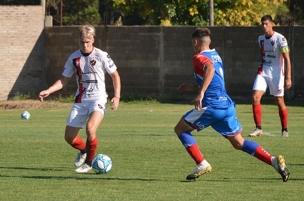 Con la pelota en sus pies