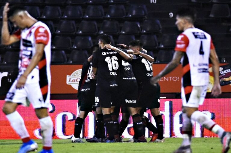 Festeja Newells el primer gol