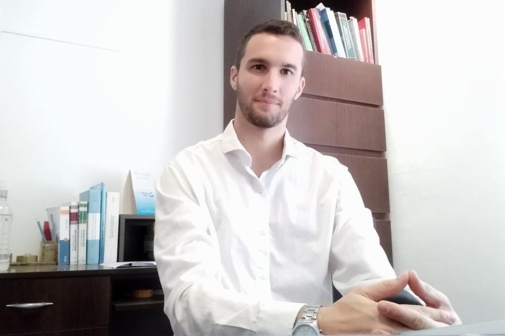 "La abogacía debería mejorar en su sentido de pertenencia como cuerpo colegiado"
