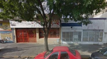 Frente de la distribuidora atacada. Gentileza