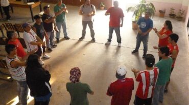 El objetivo primordial del Programa es contribuir a garantizar el derecho a la educación y el acceso a la cultura de las personas privadas de su libertad.