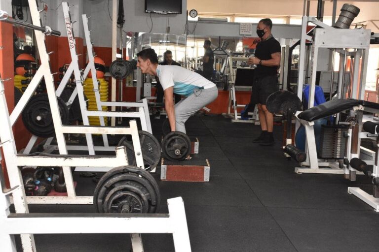 Los gimnasios abrieron este lunes. Guillermo Di Salvatore.