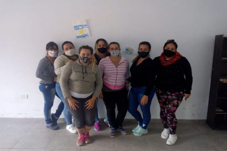 El grupo de voluntarias del merendero