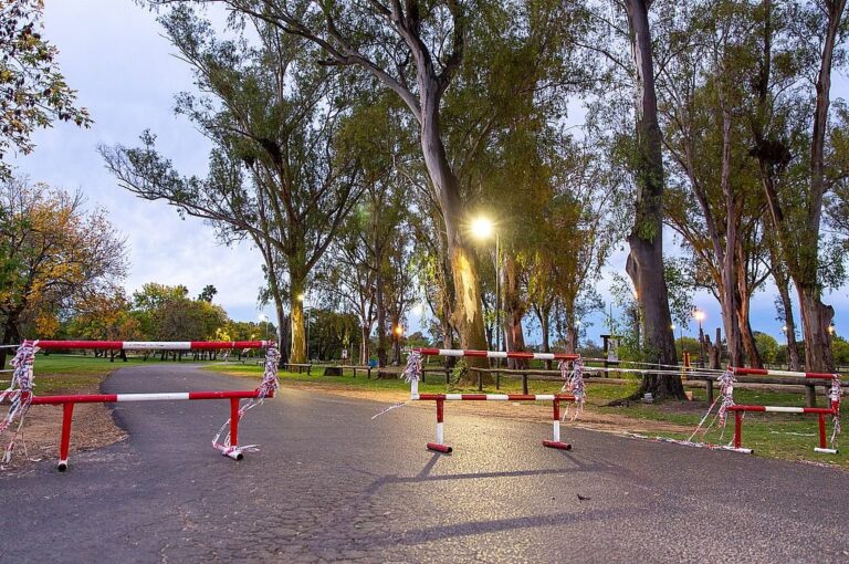 Fue restringida la circulación vehicular por el Parque Unzué. Rodrigo Atanes
