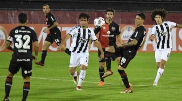 Newell's logró mantener la localía en el Coloso. Archivo.