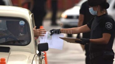 Los habilitados para circular deberán presentar los permisos correspondientes. Mauricio Garín