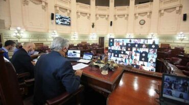 Agenda Covid ocupó la mayor parte de la última sesión de la Cámara de Diputados donde -salvo el presidente Farías- el resto estuvo participando en forma virtual.    Cámara de Diputados