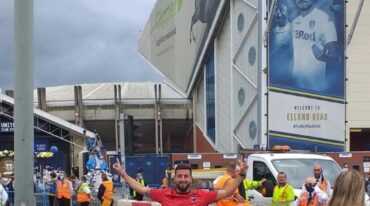 Fernando estuvo en Elland Road. Gentileza.