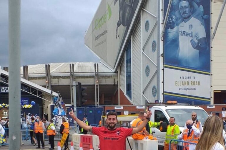 Fernando estuvo en Elland Road. Gentileza.