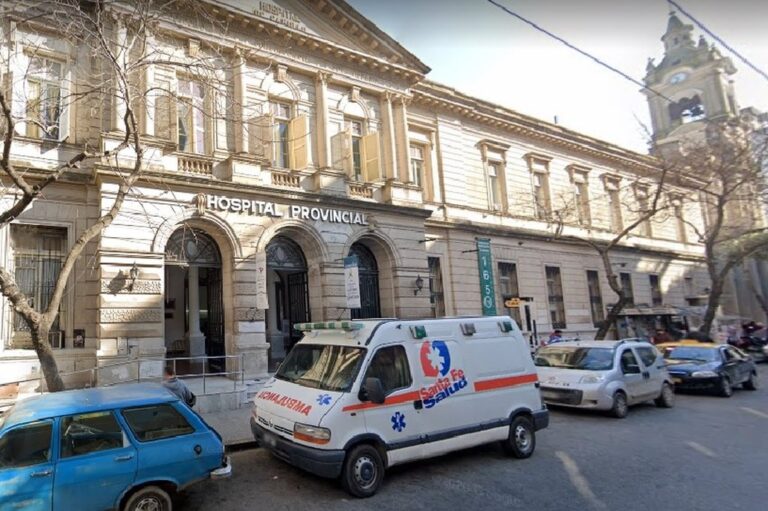 La víctima fue trasladada al Hospital Provincial de Rosario. Archivo