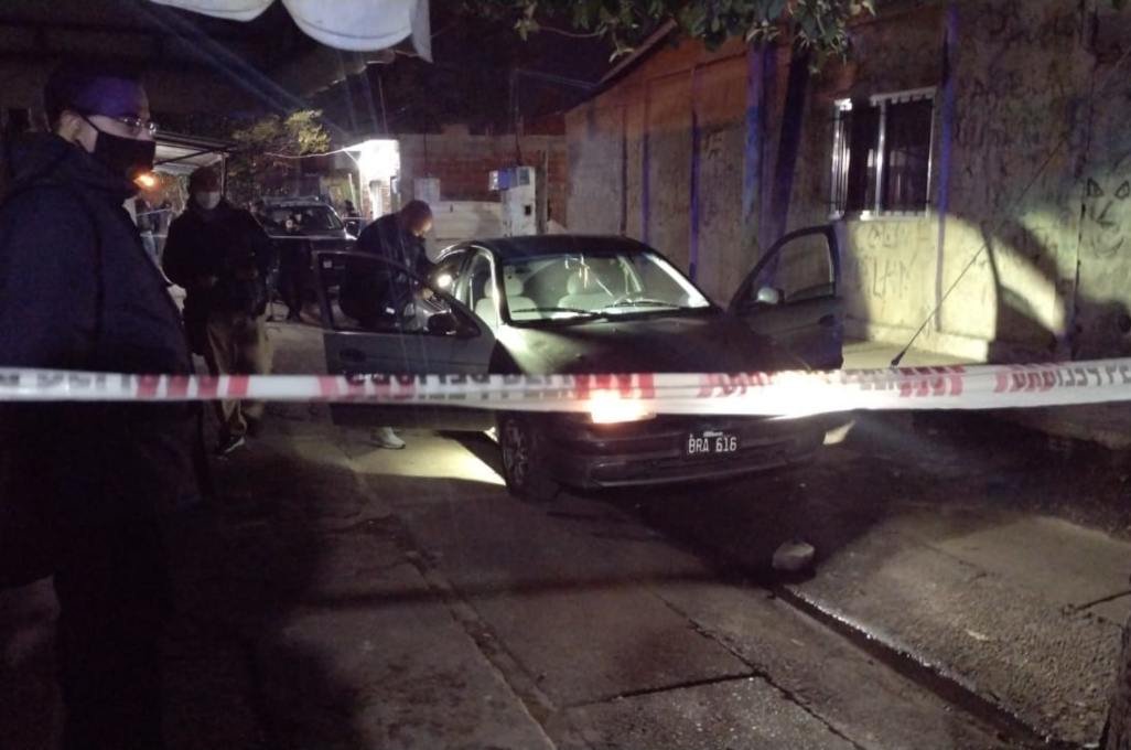 Emiliano Rodrigo Gómez fue ultimado dentro de un Renault Megane. Gentileza.