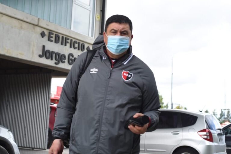 ¿Se va o se queda Burgos? Gentileza.