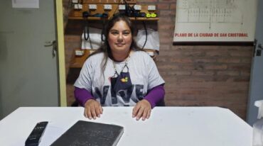 La actual jefa del Cuerpo Activo de Bomberos Voluntarios de San Cristóbal es Luisa Aranda. Mirador Provincial.