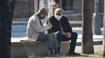 Los adultos mayores con comorbilidades antes de haber cursado la enfermedad son los más afectados. No obstante