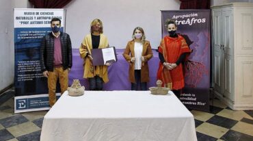Un conversatorio y la presentación de un programa fueron las actividades en el marco de la conmemoración del Día de los/as Afroentrerrianos/as y la Cultura Afrolitoraleña.