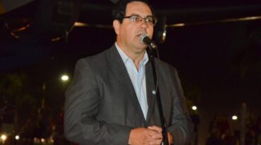 Vallejos reseñó que "desde que comenzó la pandemia la Municipalidad de Reconquista trabaja codo a codo con los sistemas de salud público y privado