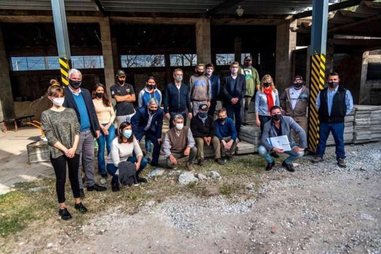 El mandatario municipal adelantó: "Vamos a tratar de trabajar con el FAE (Fondo de Asistencia Educativa) para plantearlo en las distintas escuelas". Gentileza.