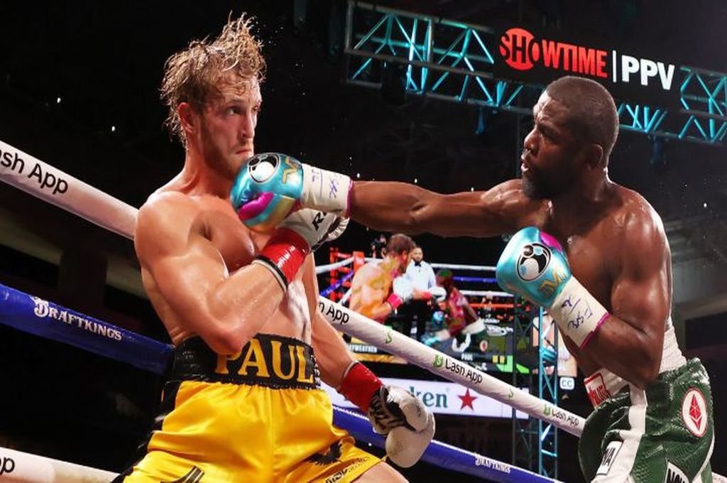 Mayweather fue/es un genio sobre el ring y una máquina de facturar. A sus 44 años ha decidido ganar dinero enfrentando a youtubers. AS