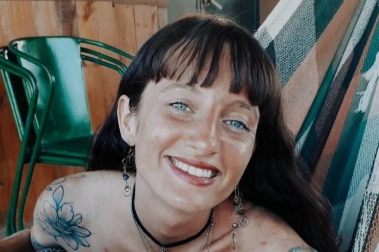 "Nada me ayudó a sanar tanto como escribir poemas