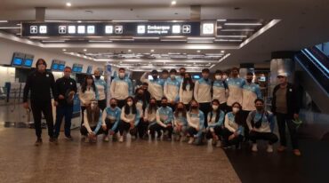 El equipo argentino en el aeropuerto el sábado pasado