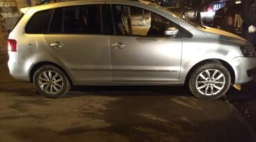Los homicidas se habrían dado a la fuga en esta Volkswagen Suran. Gentileza.
